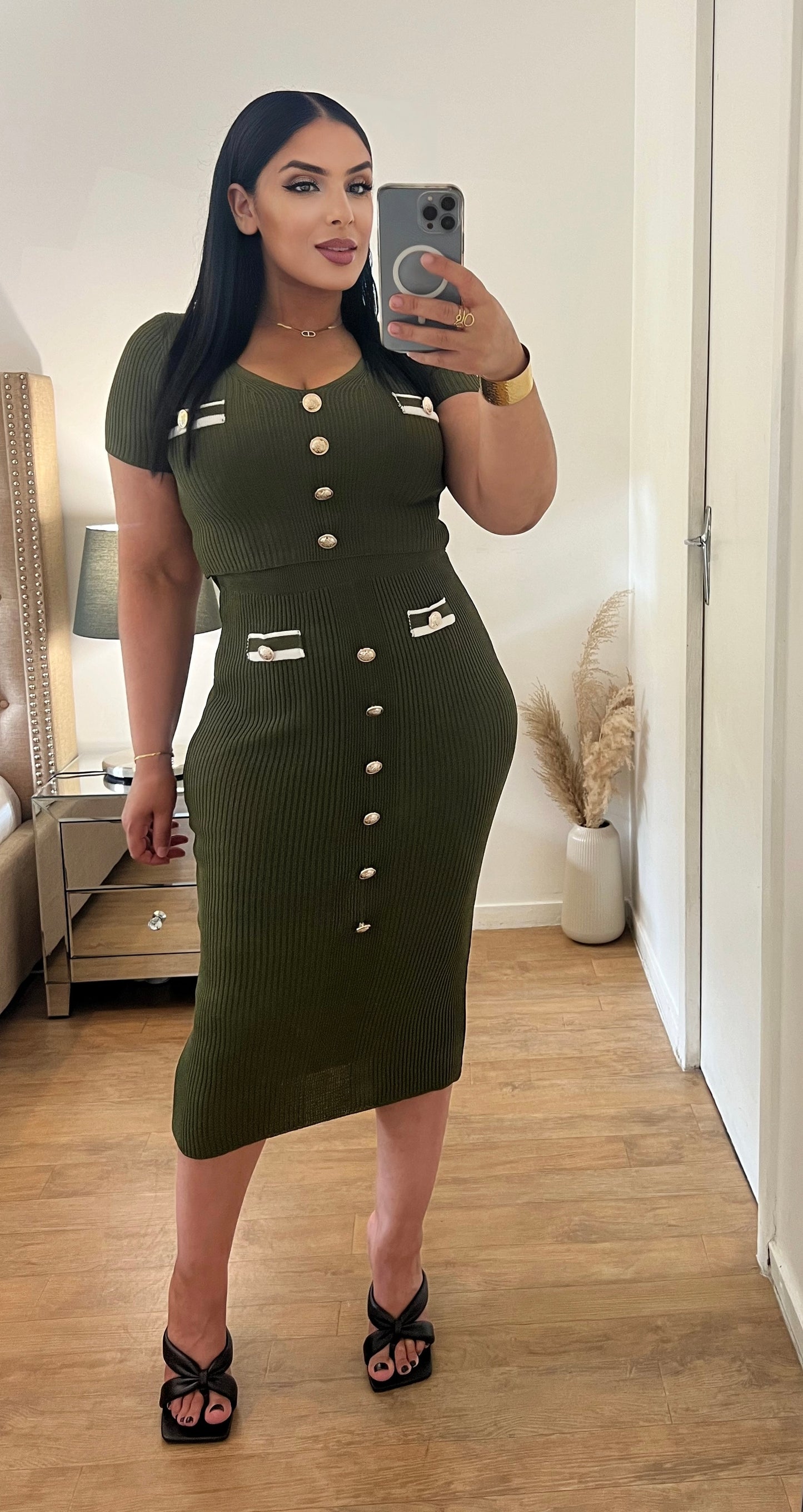 ENSEMBLE HAUT ET JUPE MI-LONGUE